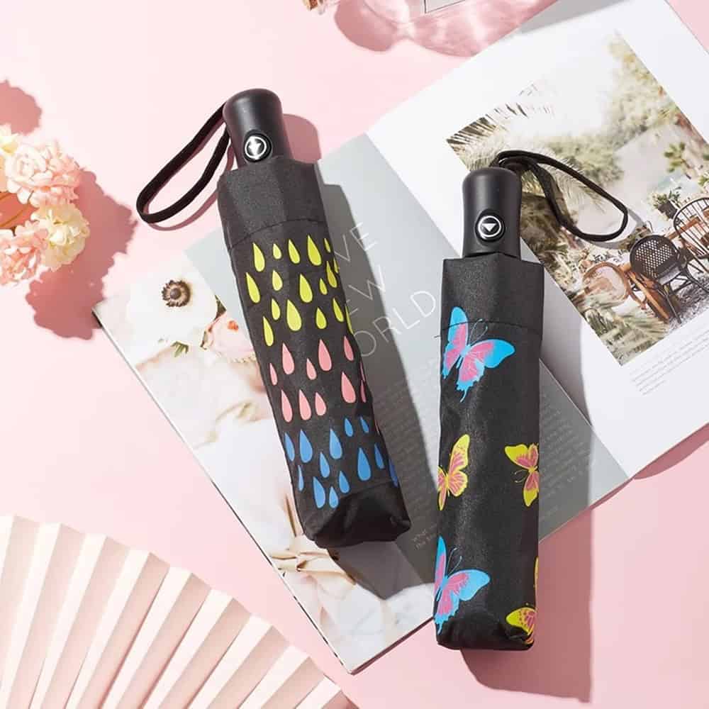 colourchangingumbrella black folded