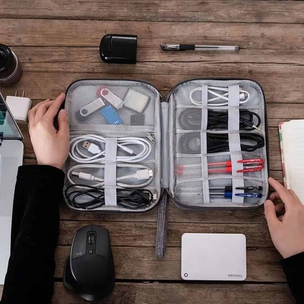 electroniccableorganizerbag grey inside