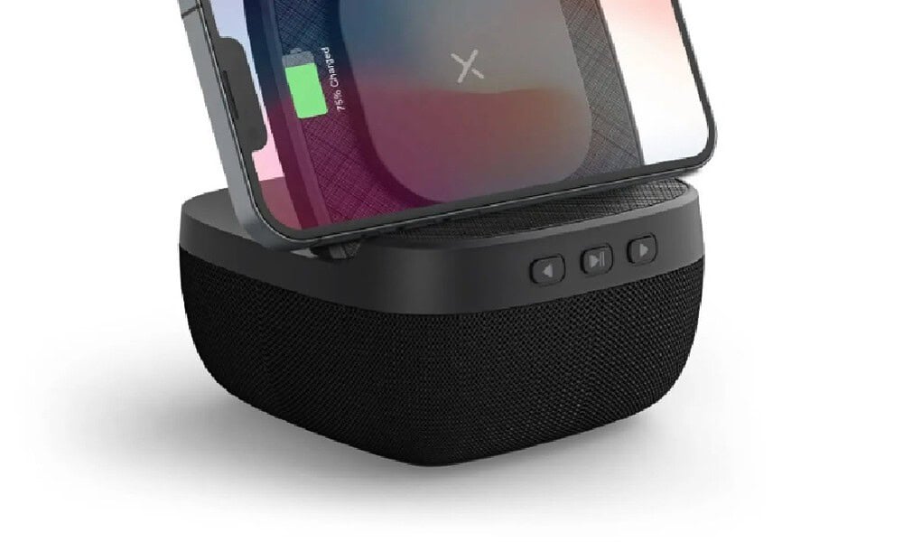 multifunctionspeaker wirelesscharger phonestand 1