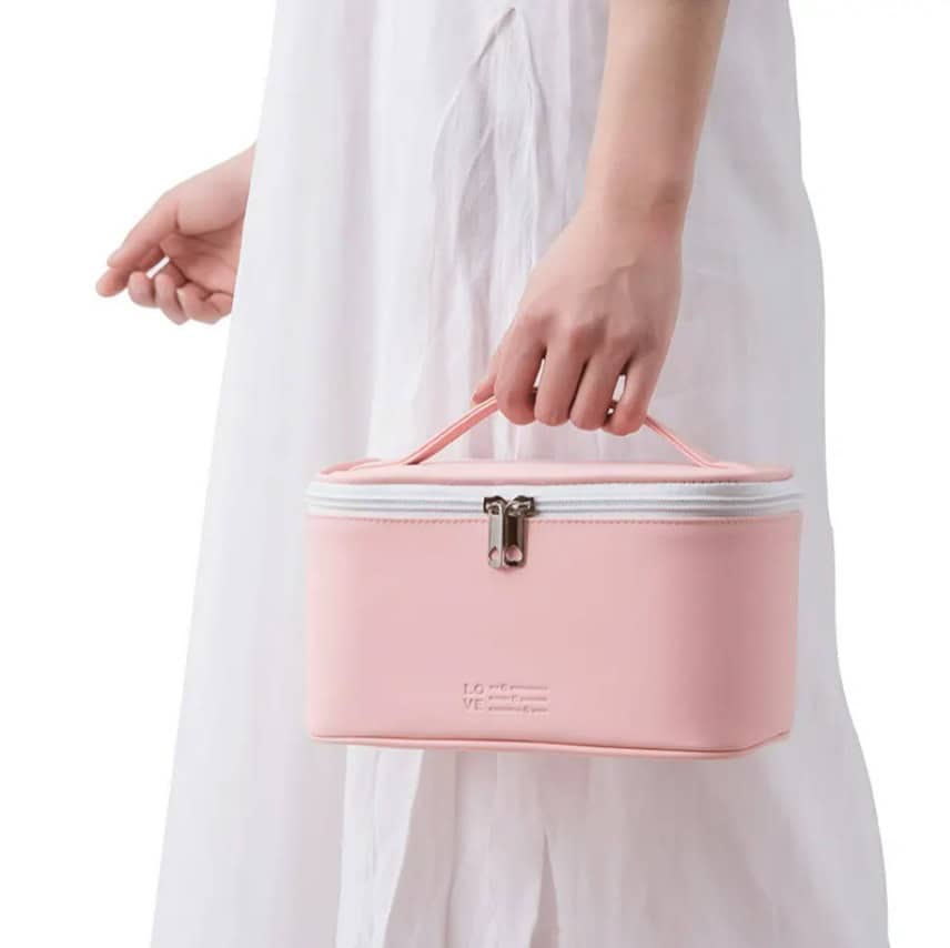 pucosmeticbag pink front